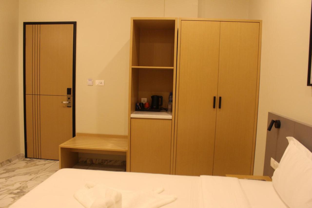 Ixoras Hotel Lemba كينشاسا المظهر الخارجي الصورة