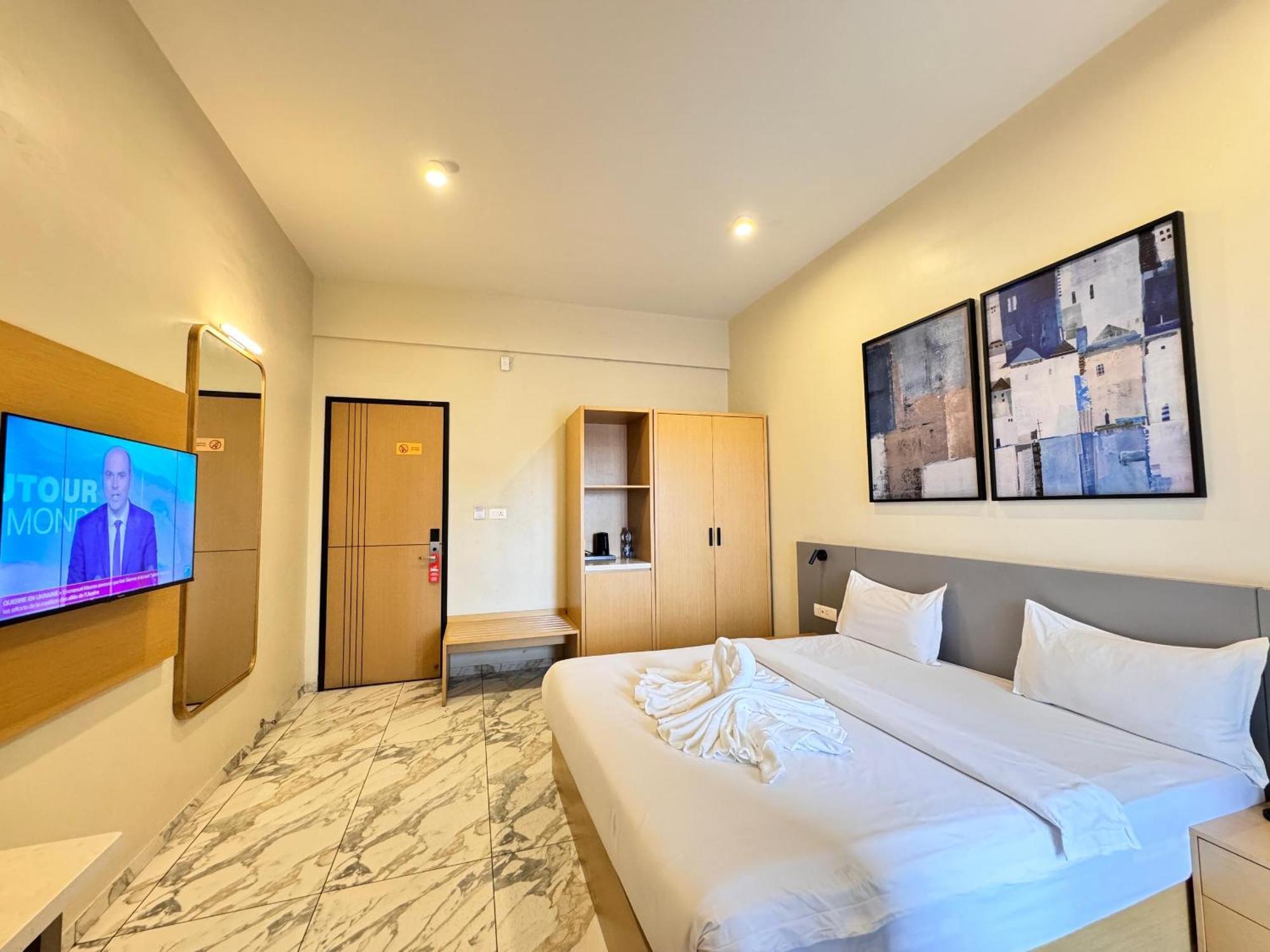 Ixoras Hotel Lemba كينشاسا المظهر الخارجي الصورة