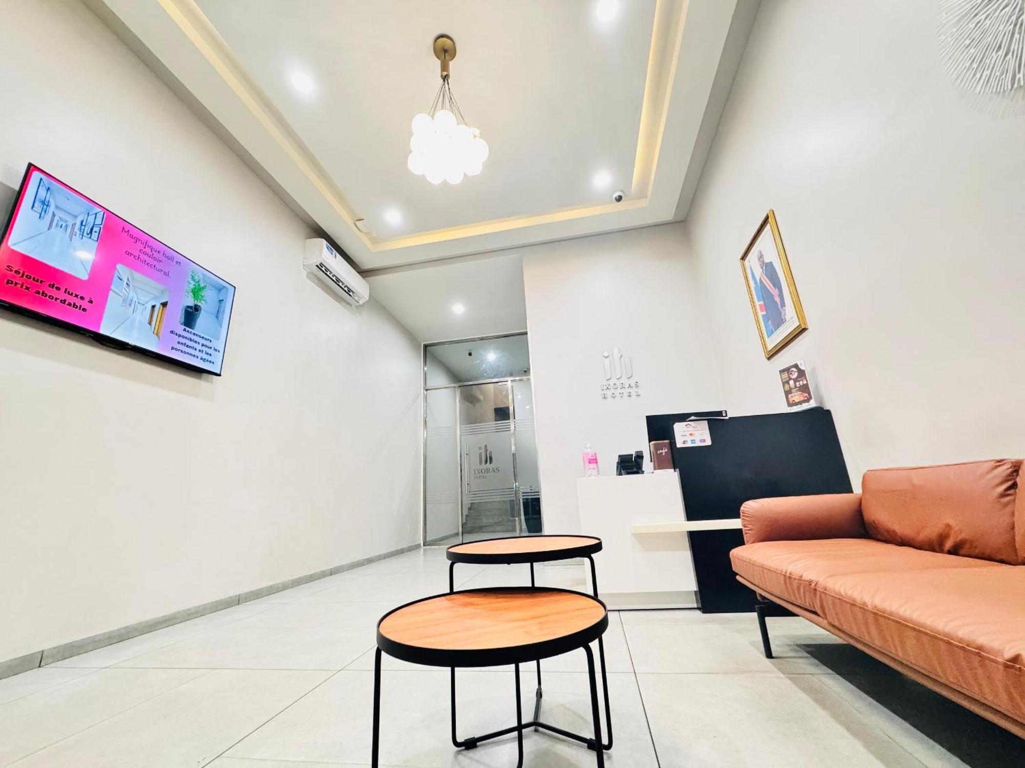 Ixoras Hotel Lemba كينشاسا المظهر الخارجي الصورة