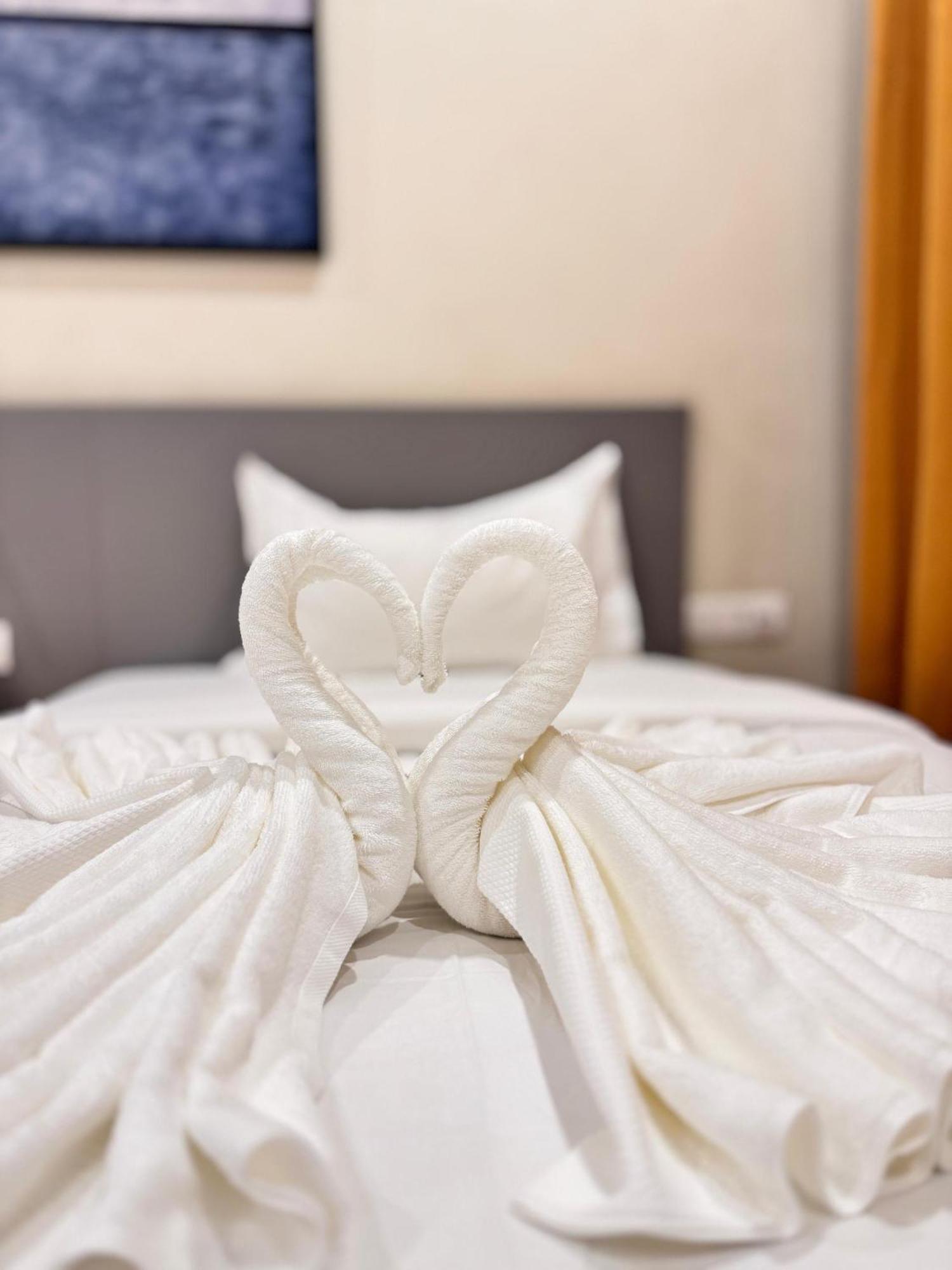 Ixoras Hotel Lemba كينشاسا المظهر الخارجي الصورة